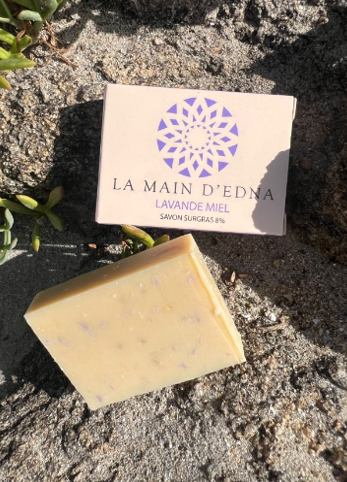 Petit savon surgras 8 % "Lavande – miel"